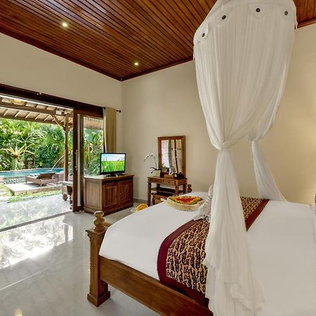 D'Bale Ananda Ubud Villa Exteriör bild