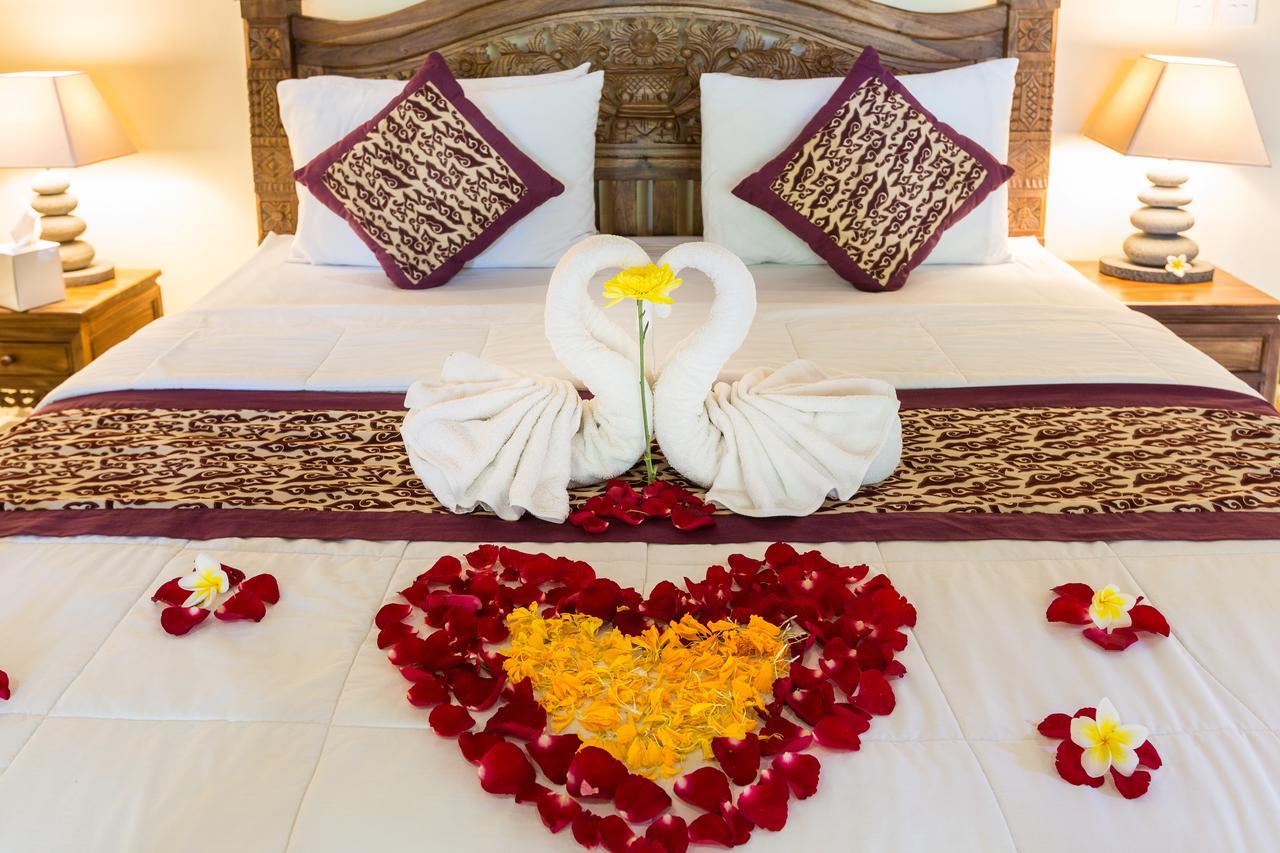 D'Bale Ananda Ubud Villa Exteriör bild