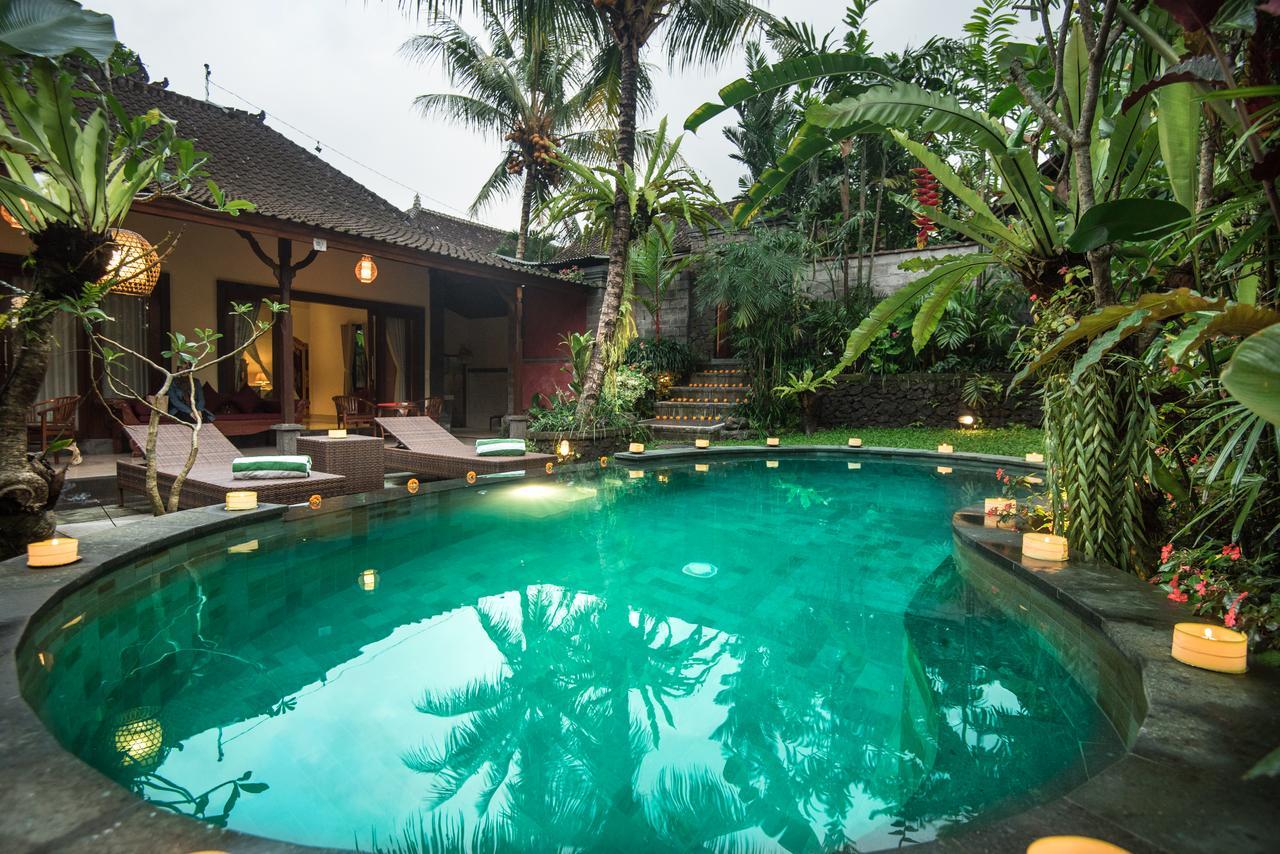 D'Bale Ananda Ubud Villa Exteriör bild